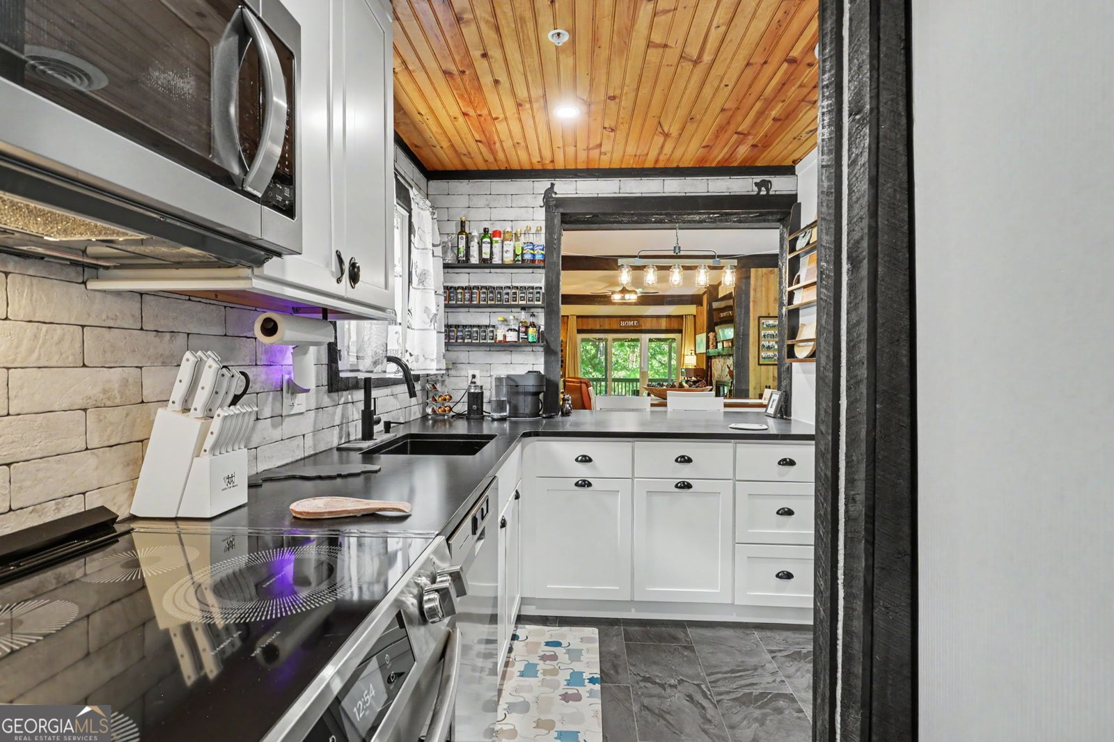 239 Shakespeare Drive Clayton - Photo 14