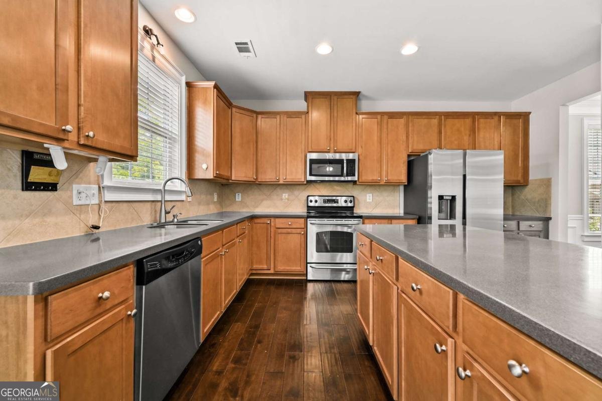 523 Misty Meadow Place Lilburn - Photo 11