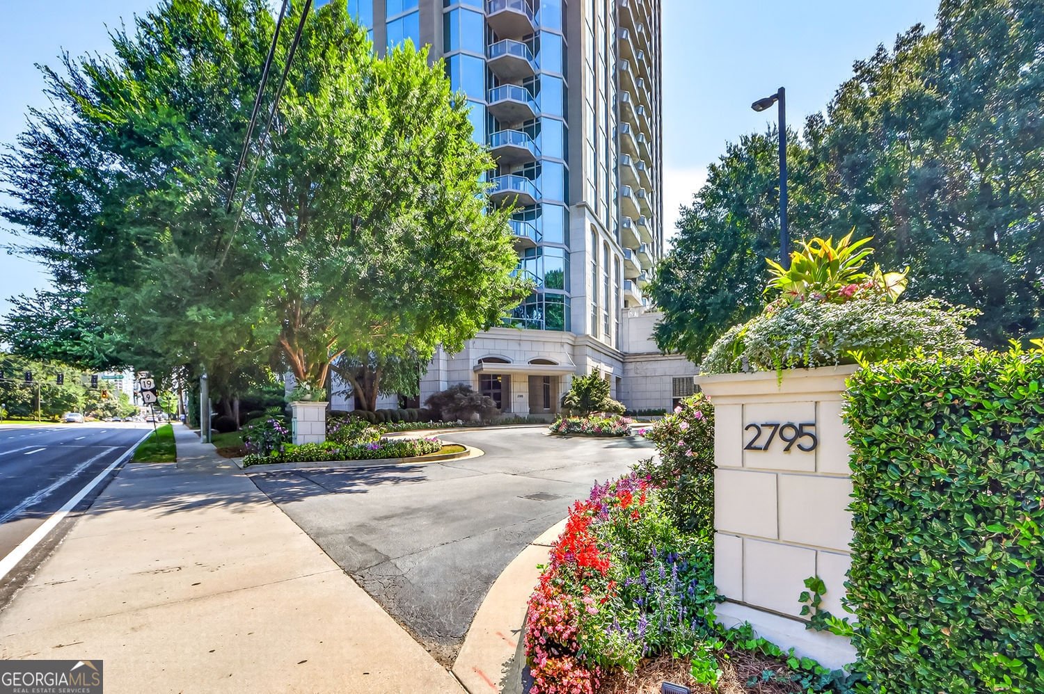 2795 Peachtree Road Atlanta - main photo