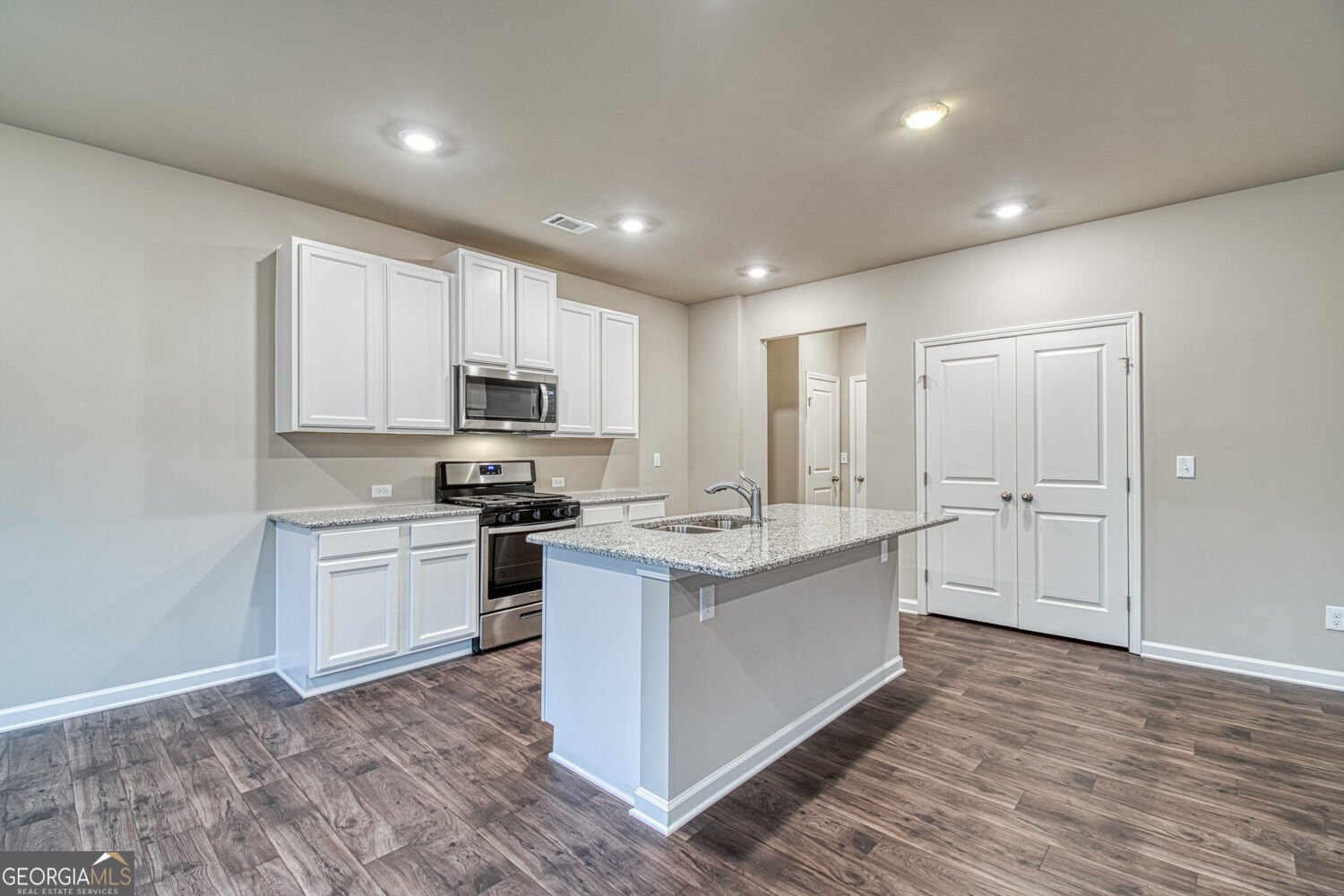 4212 Portsbrook Avenue Snellville - Photo 7