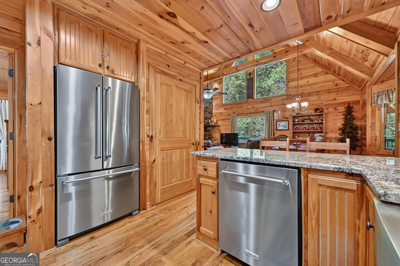 2975 Mountain Tops Road Blue Ridge - Photo 17
