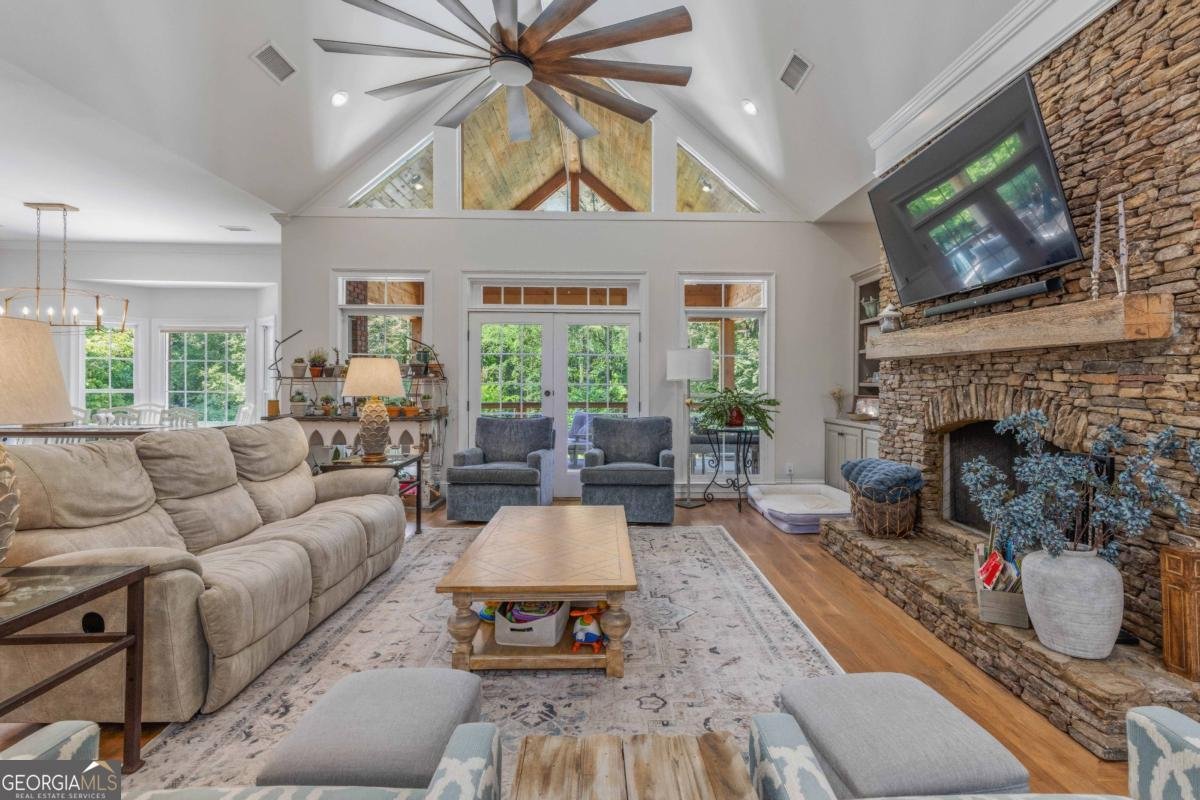 313 Troop Drive Fortson - Photo 23