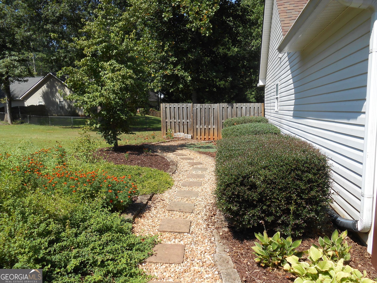 209 Pebble Creek Drive McDonough - Photo 24