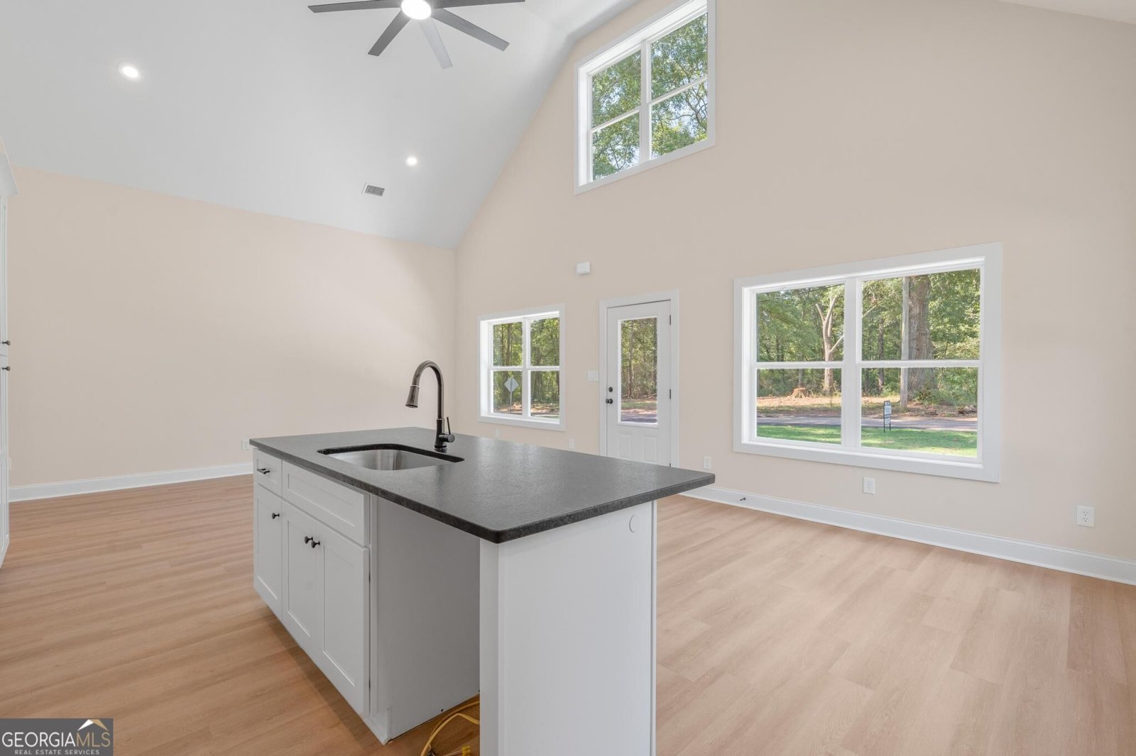 106 Little Street Williamson - Photo 15