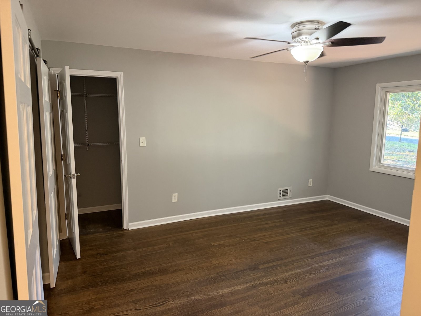 2192 Dering Circle Atlanta - Photo 18
