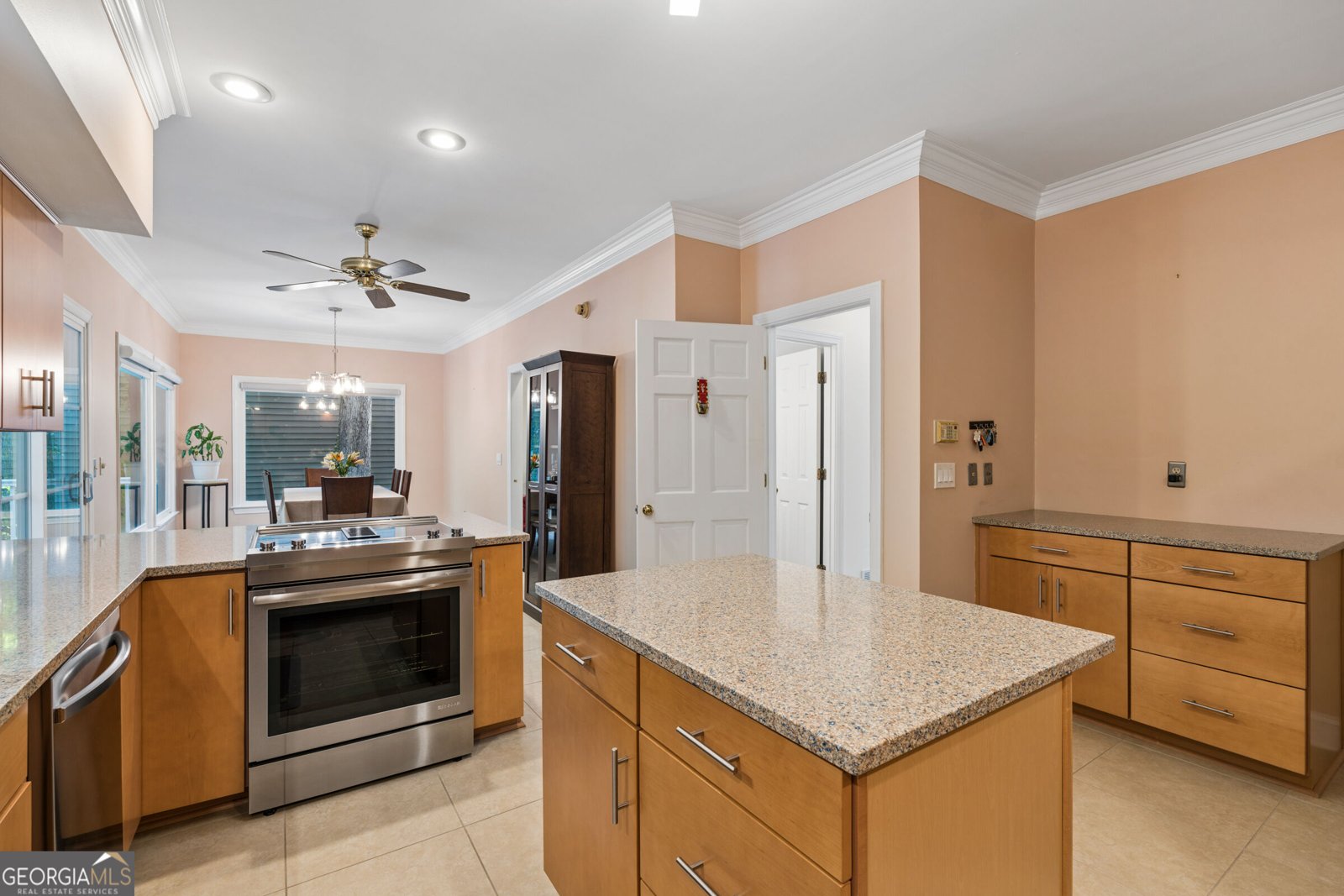 210 Wessex Court Sandy Springs - Photo 17