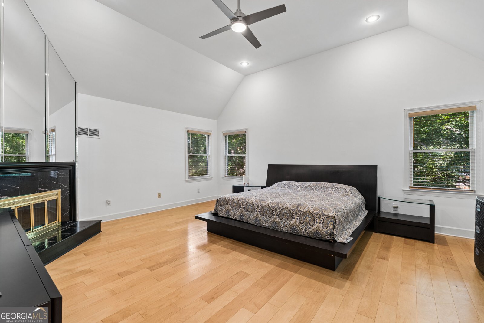 210 Wessex Court Sandy Springs - Photo 27
