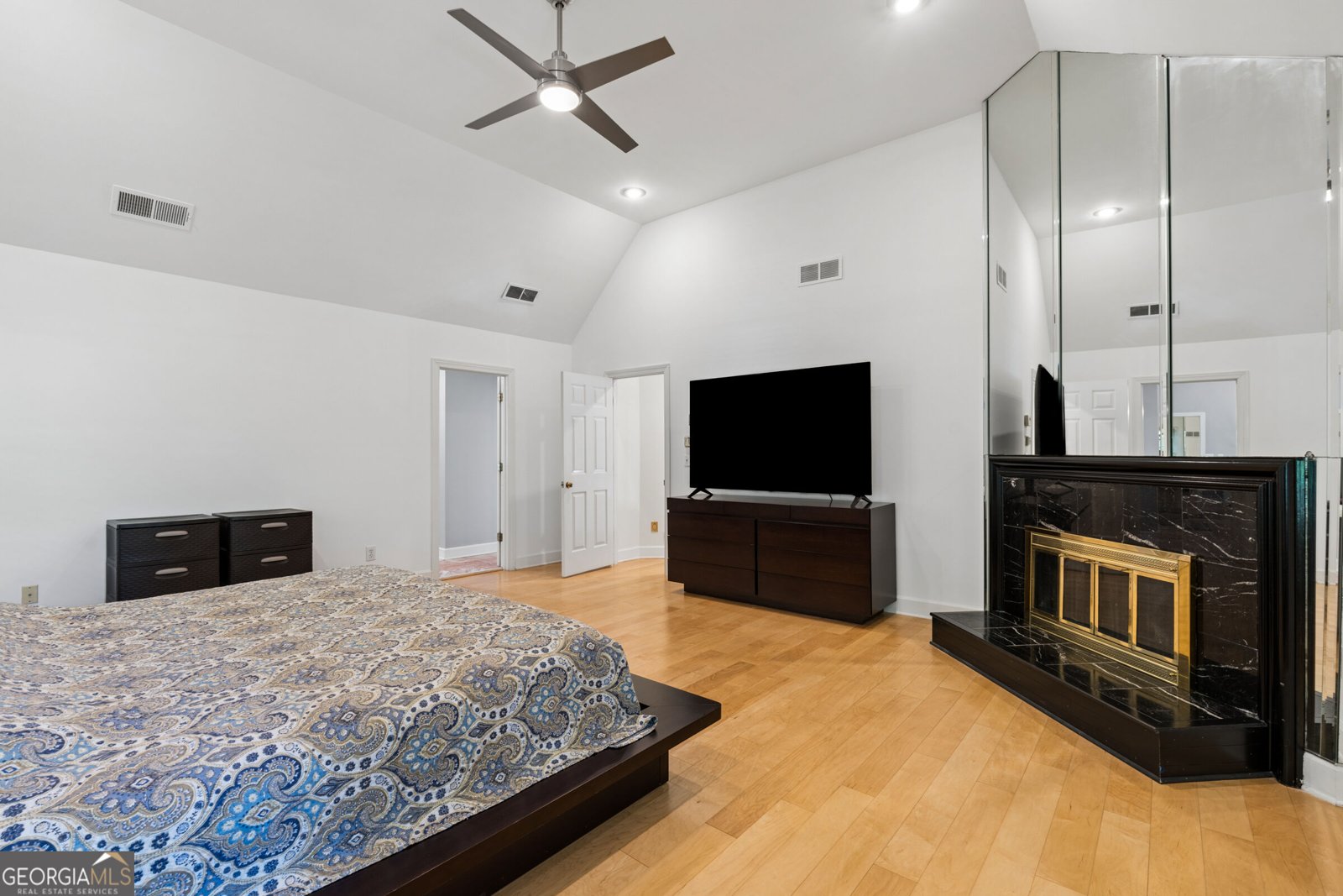 210 Wessex Court Sandy Springs - Photo 28