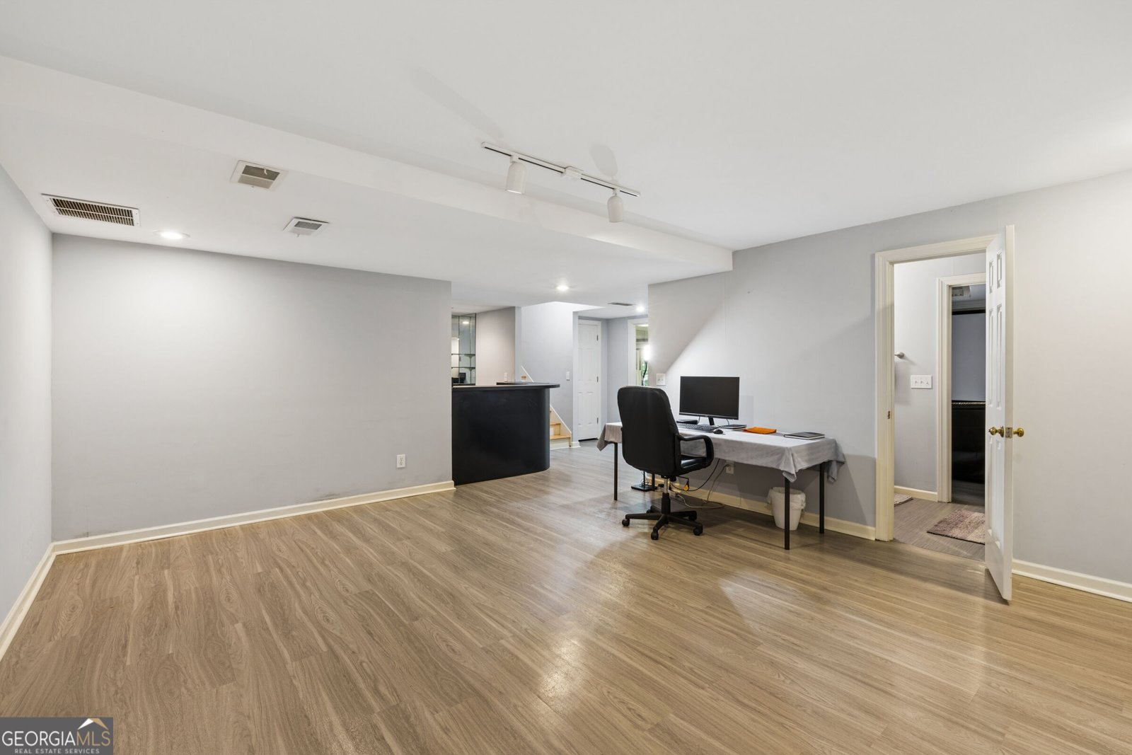 210 Wessex Court Sandy Springs - Photo 40