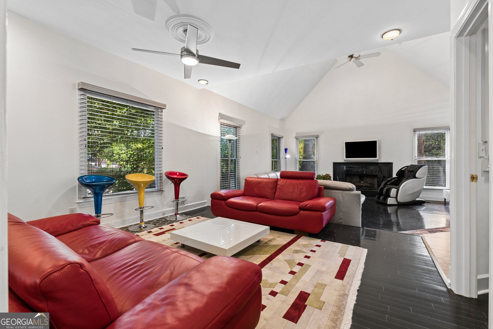 210 Wessex Court Sandy Springs - Photo 8