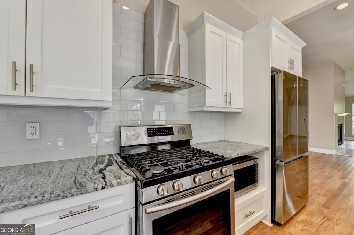 10525 Willow Meadow Circle Johns Creek - Photo 12