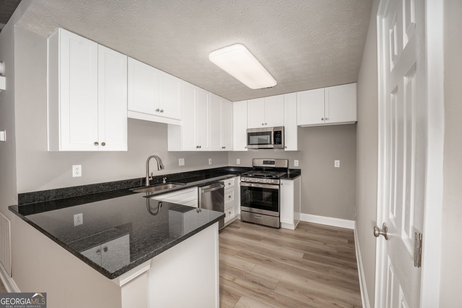 1318 Yorkshire Lane Woodstock - Photo 14