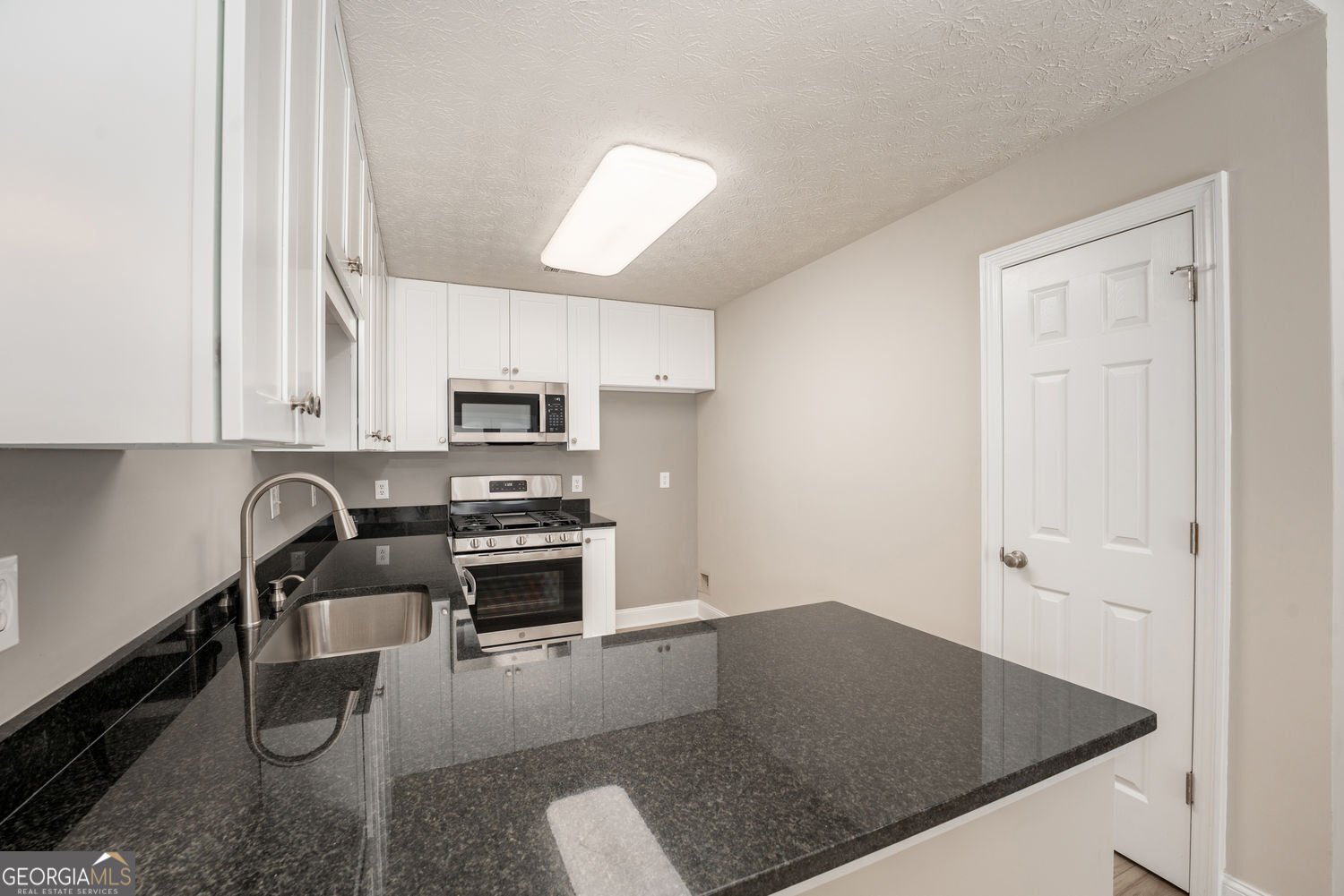 1318 Yorkshire Lane Woodstock - Photo 16