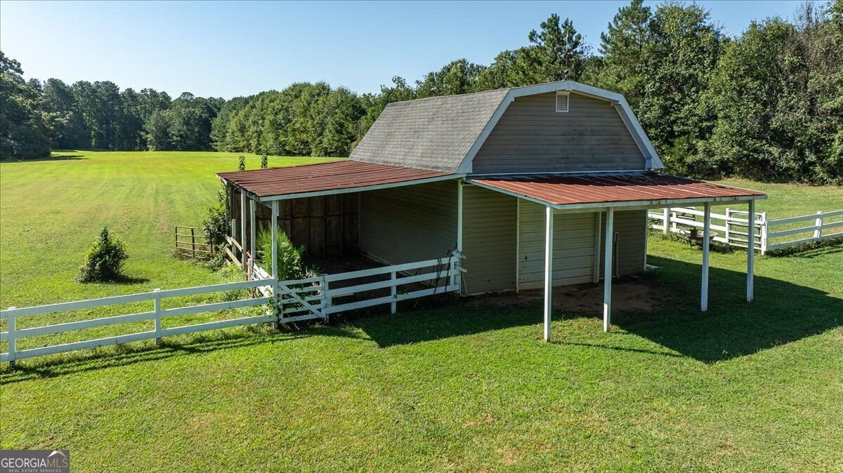 358 Roscoe Davis Road Monroe - Photo 12