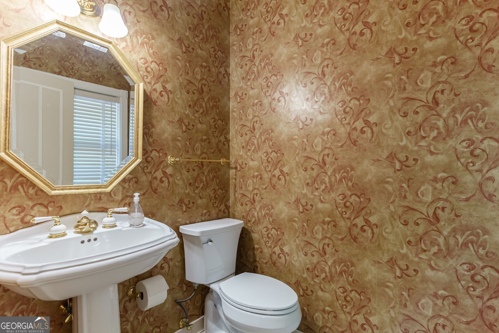 6655 Sweetwater Point Flowery Branch - Photo 27