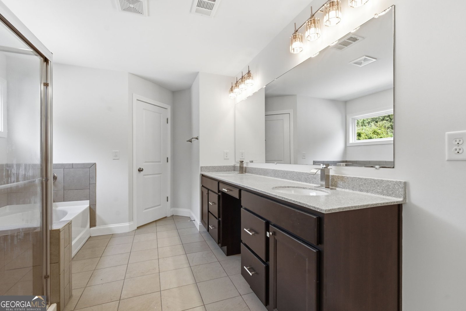 3325 Trowbridge Drive Cumming - Photo 41