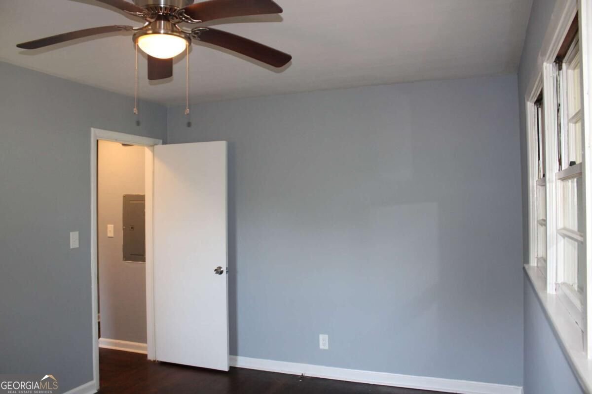 5565 cypress Drive Forest Park - Photo 13