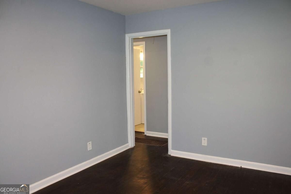 5565 cypress Drive Forest Park - Photo 14
