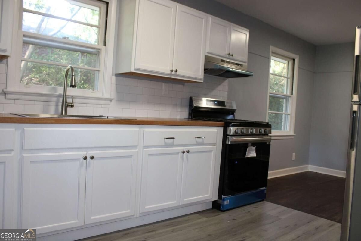 5565 cypress Drive Forest Park - Photo 8