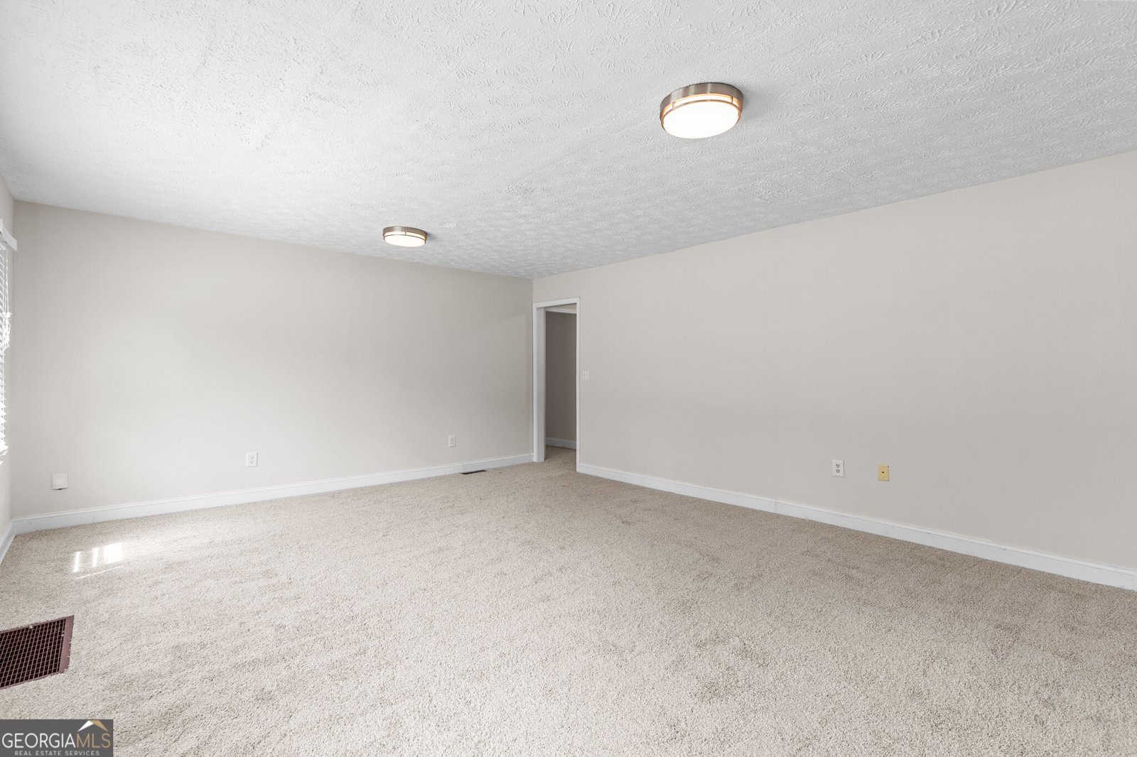641 Highway 23 Suwanee - Photo 7