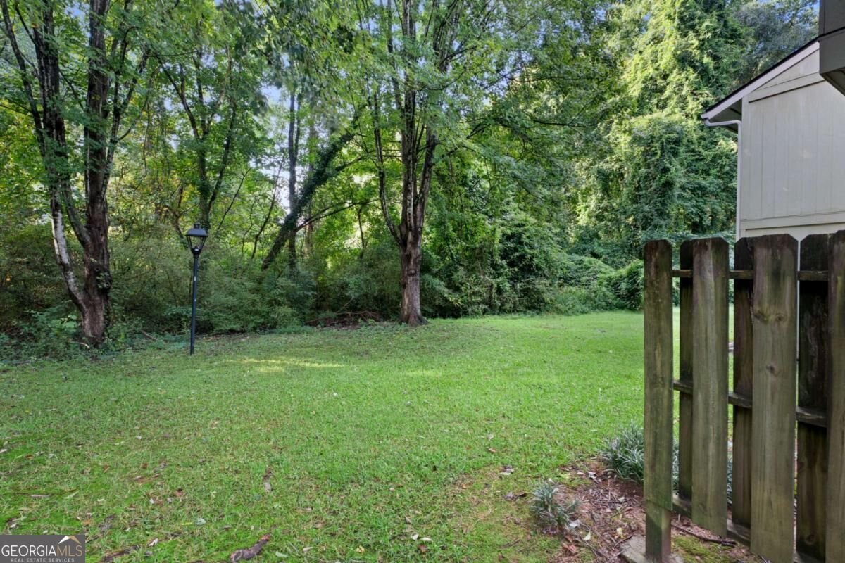 6390 Hawthorne Terrace Peachtree Corners - Photo 25