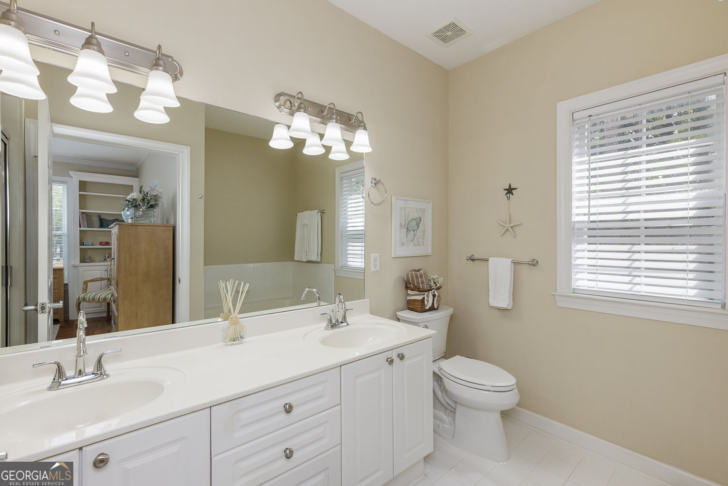 131 Ashford Circle Dunwoody - Photo 17