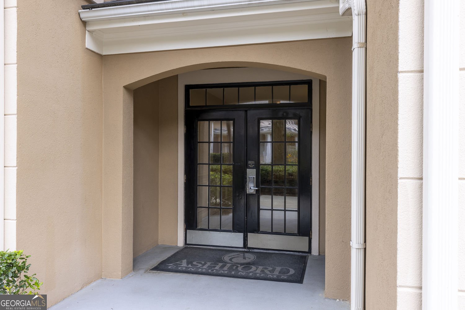 131 Ashford Circle Dunwoody - Photo 3