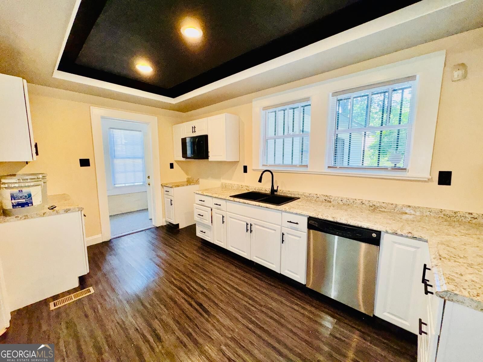 880 Cascade Avenue Atlanta - Photo 11