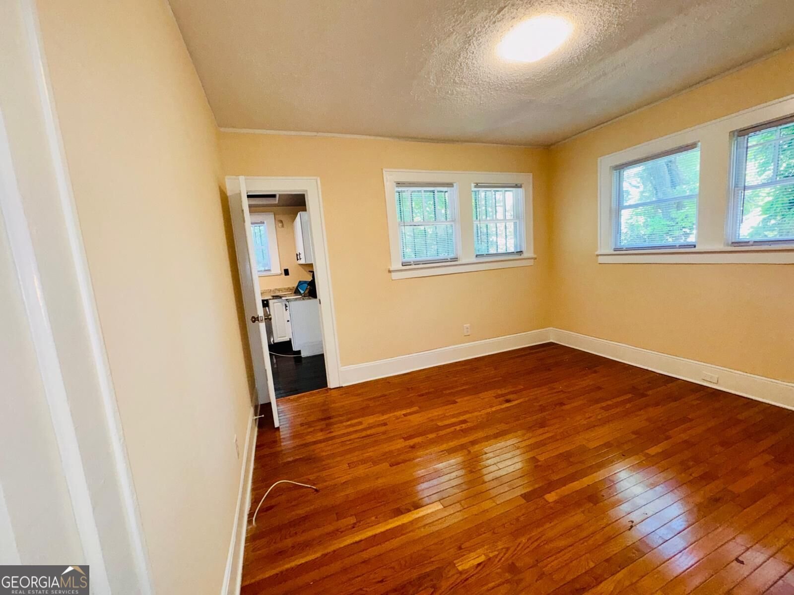 880 Cascade Avenue Atlanta - Photo 7