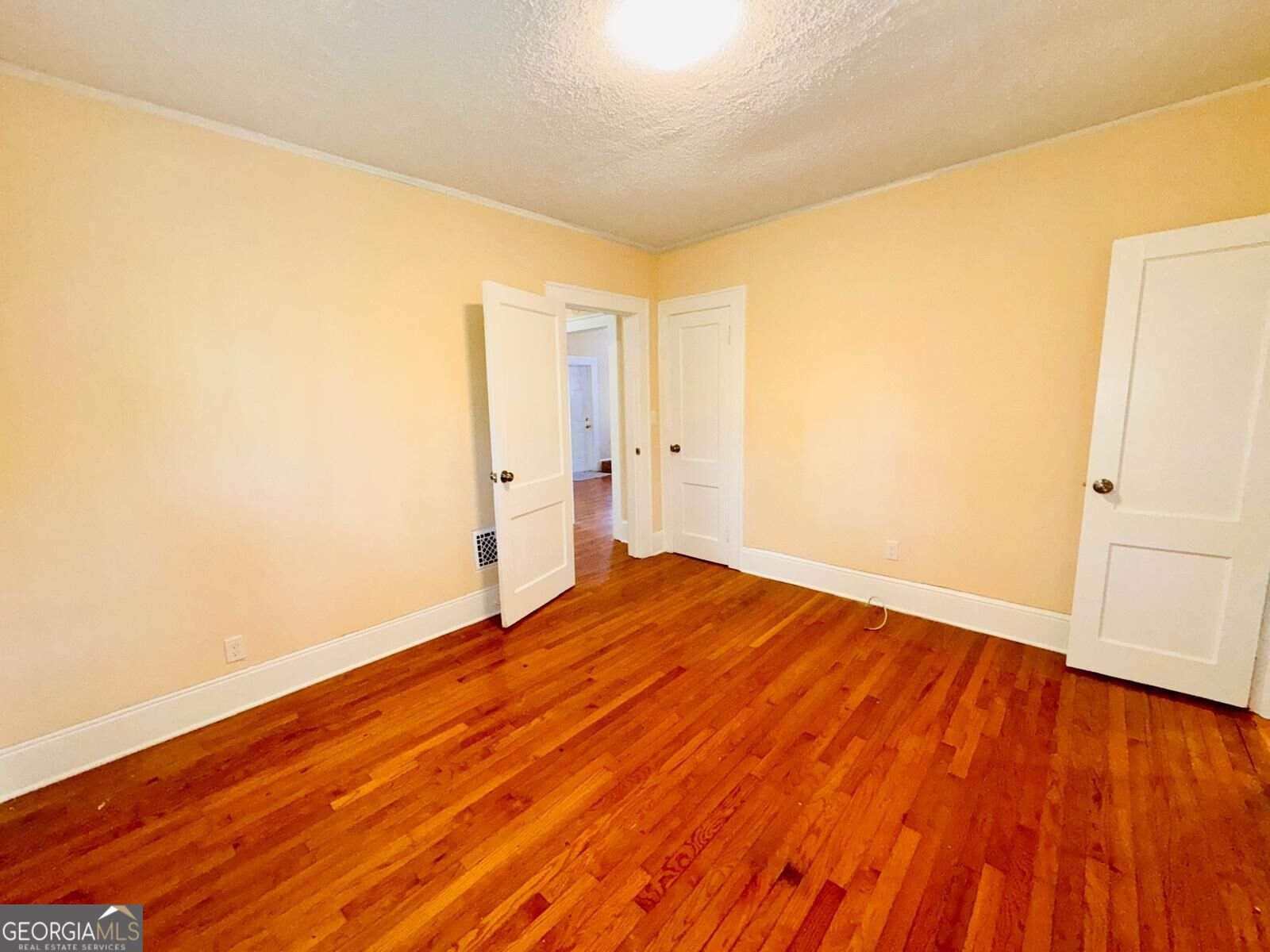 880 Cascade Avenue Atlanta - Photo 8