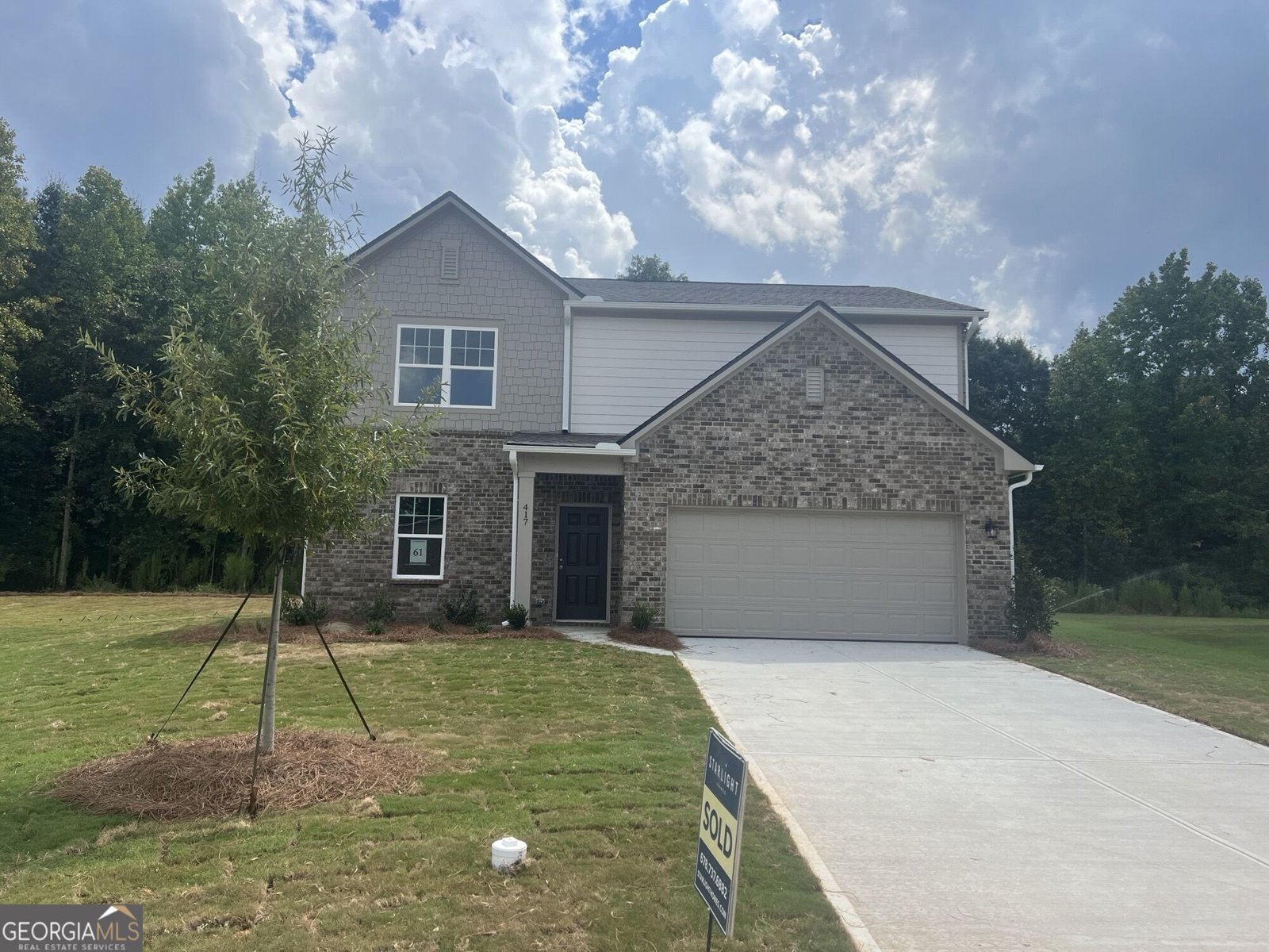 417 Silverton Drive Dacula - main photo