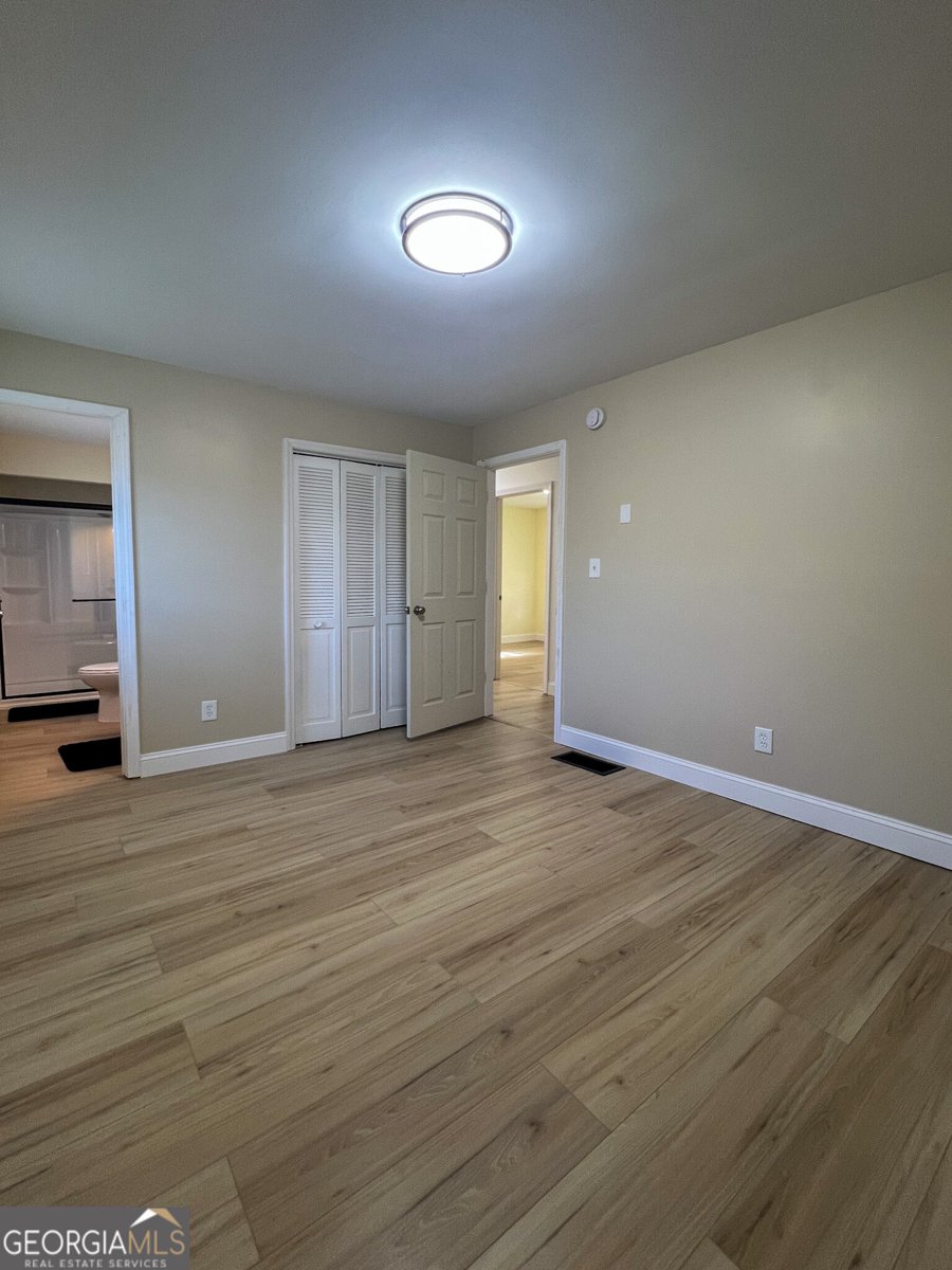 5028 Clarks Bridge Road Gainesville - Photo 15
