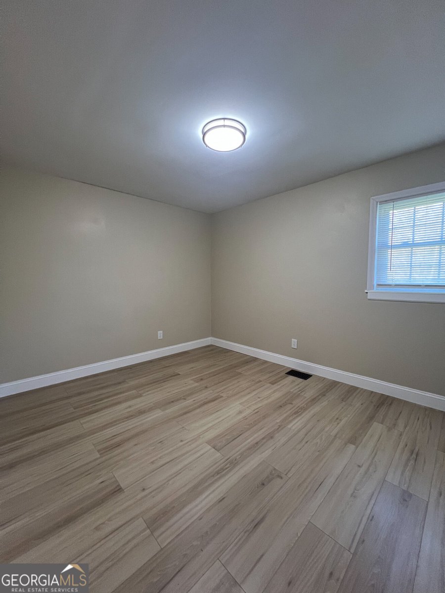 5028 Clarks Bridge Road Gainesville - Photo 17