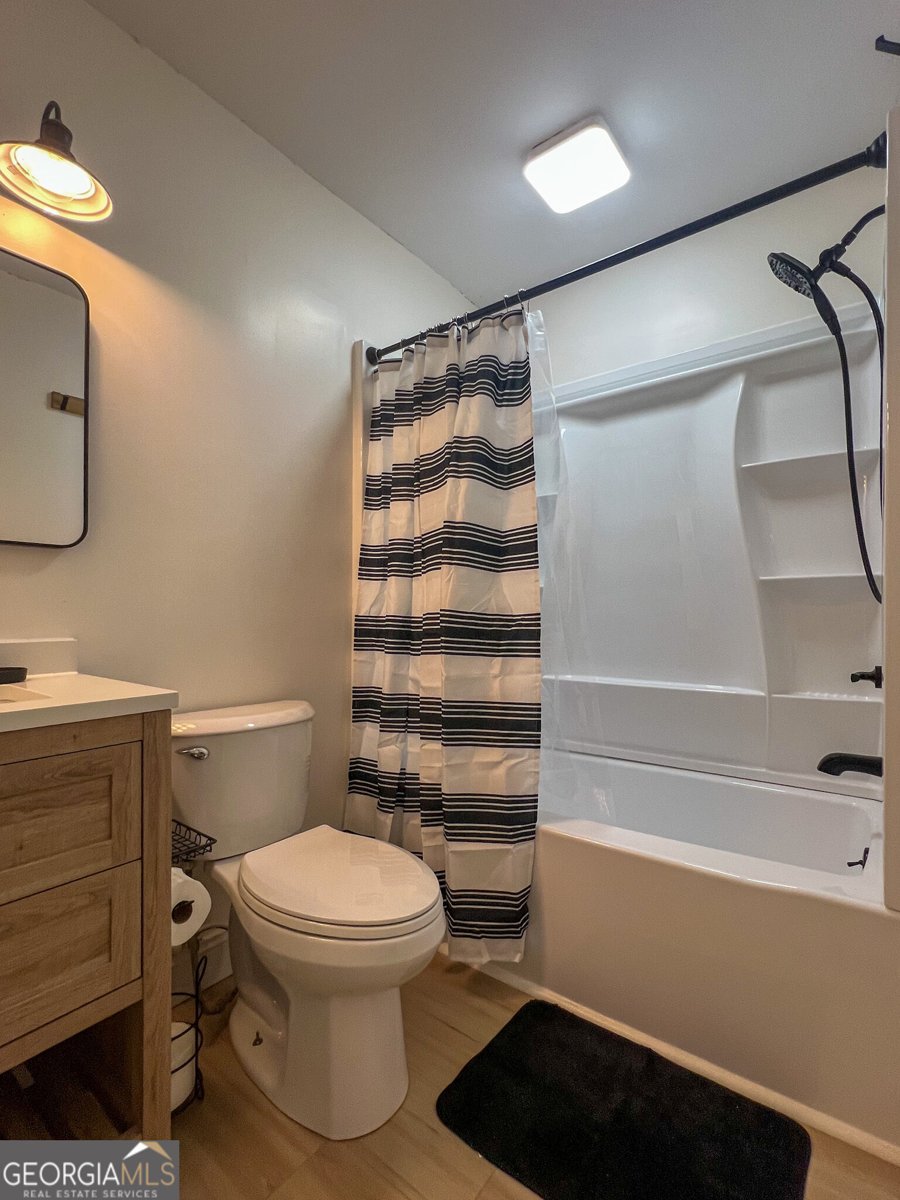 5028 Clarks Bridge Road Gainesville - Photo 18