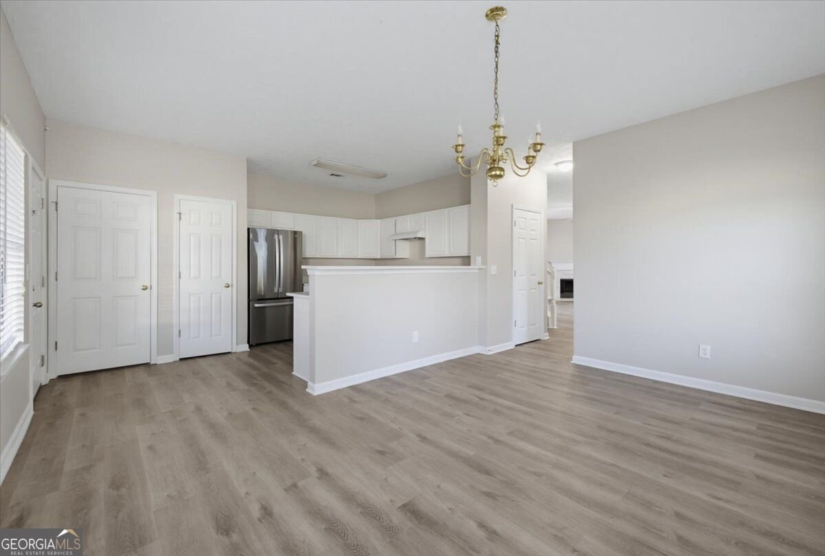 4060 Robin Circle Atlanta - Photo 9