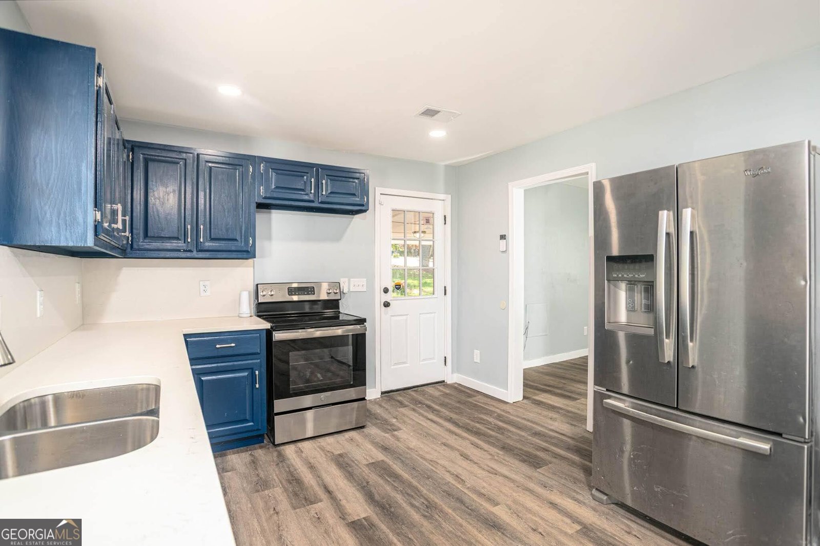 2933 Shelly Drive Atlanta - Photo 9