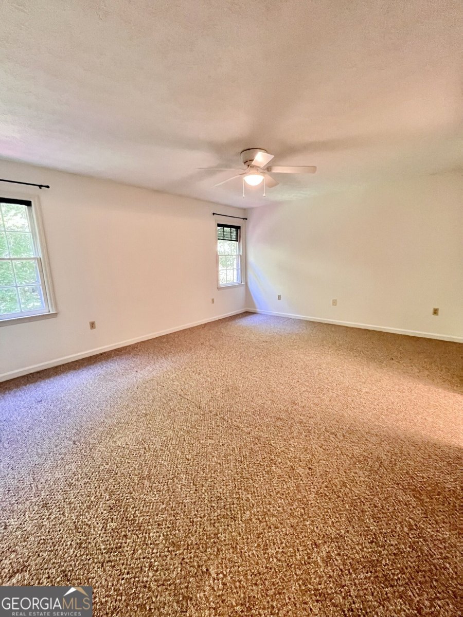 215 McDuffie Drive Athens - Photo 17