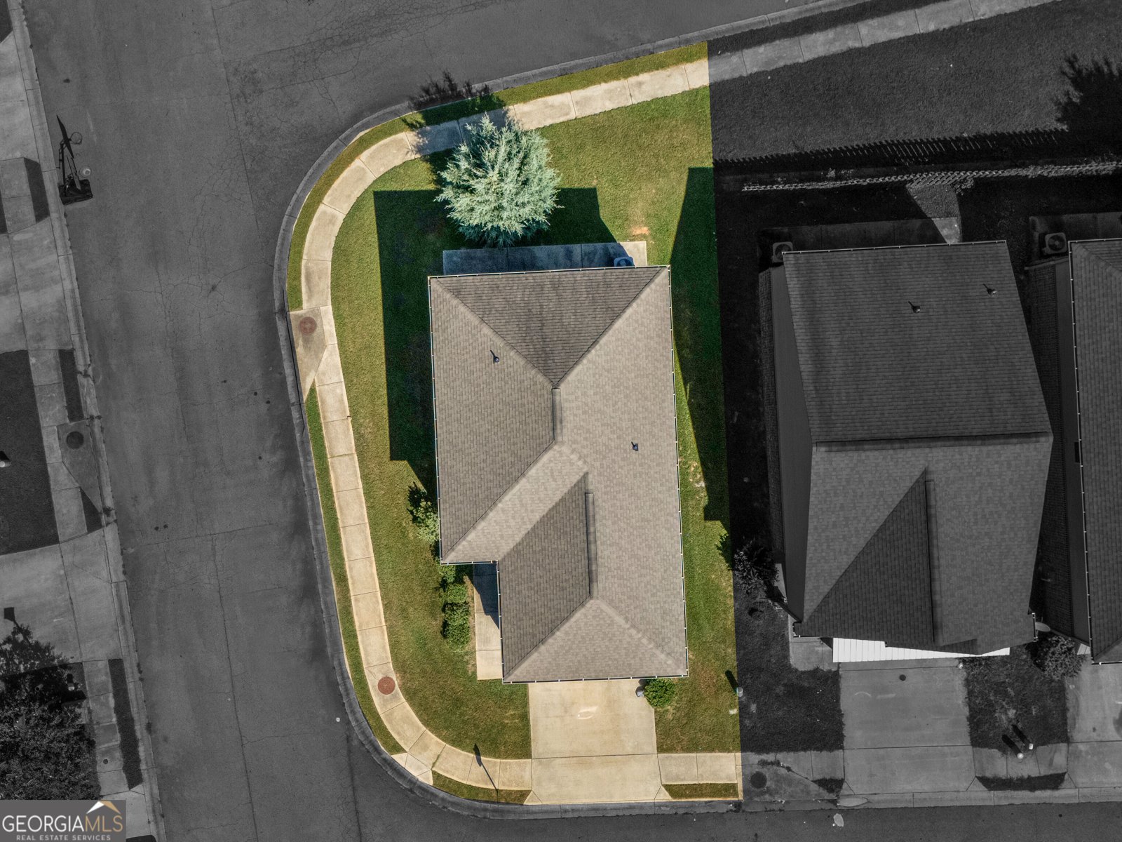 1244 Faye Court McDonough - Photo 22