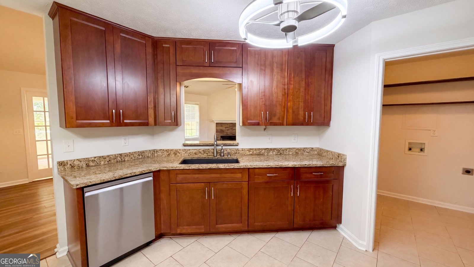 567 Deadwood Trail Locust Grove - Photo 13
