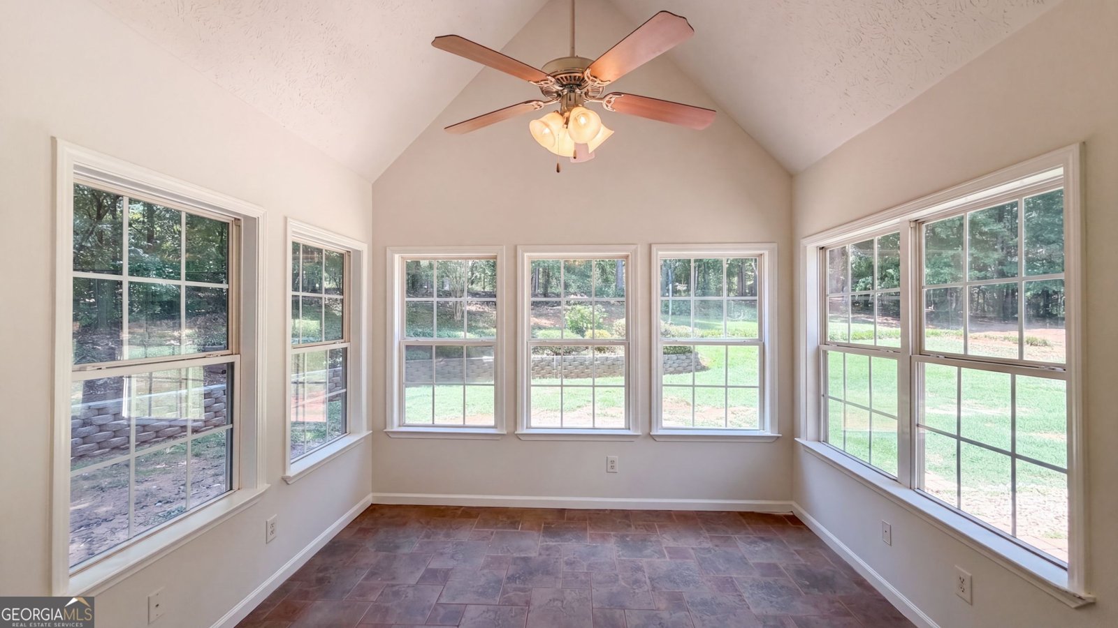 567 Deadwood Trail Locust Grove - Photo 9