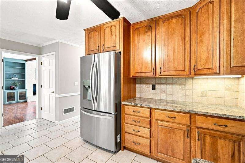 113 Jamestown Court Lilburn - Photo 15