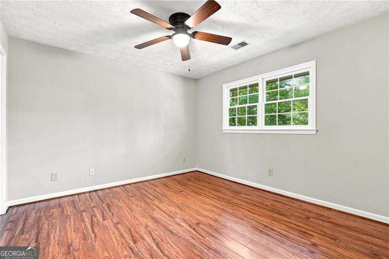 113 Jamestown Court Lilburn - Photo 23