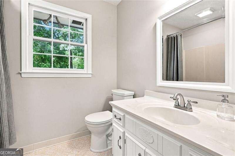 113 Jamestown Court Lilburn - Photo 24