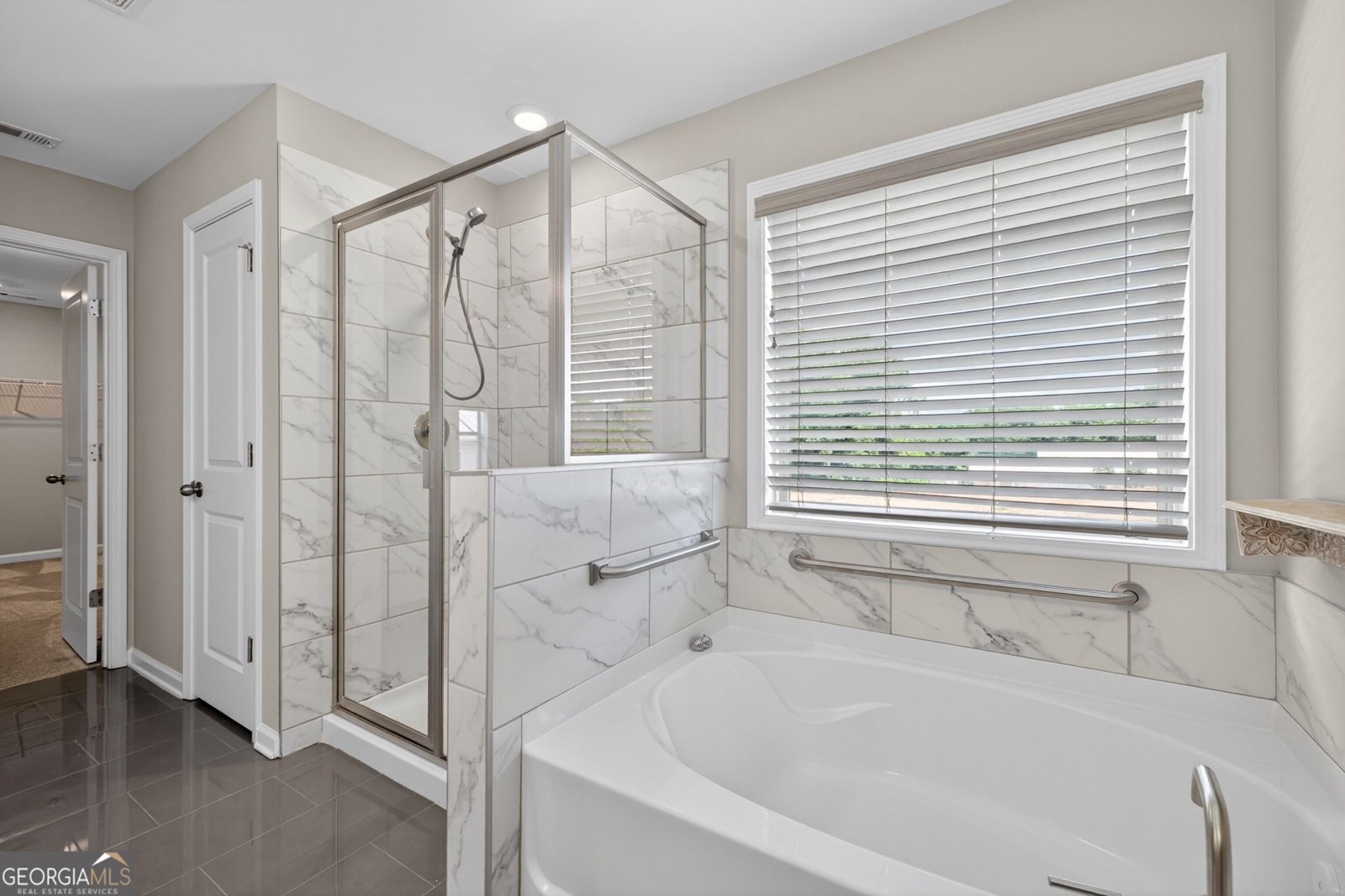 1192 Lanier Willow Path Buford - Photo 17