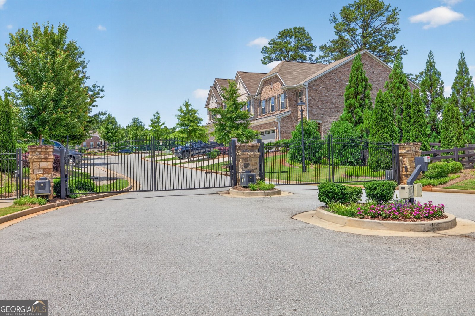 1192 Lanier Willow Path Buford - Photo 29