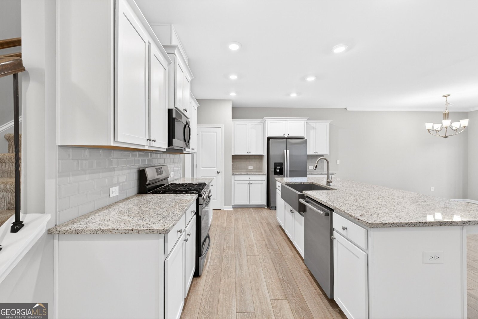 1192 Lanier Willow Path Buford - Photo 8