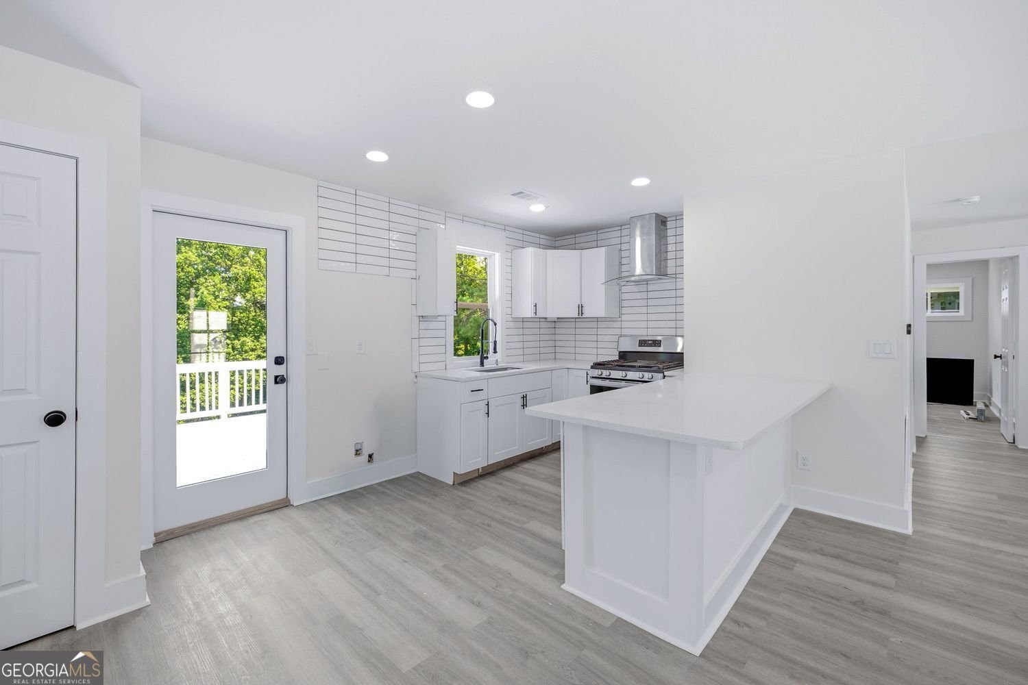 5875 Maple Creek Drive Buford - Photo 8