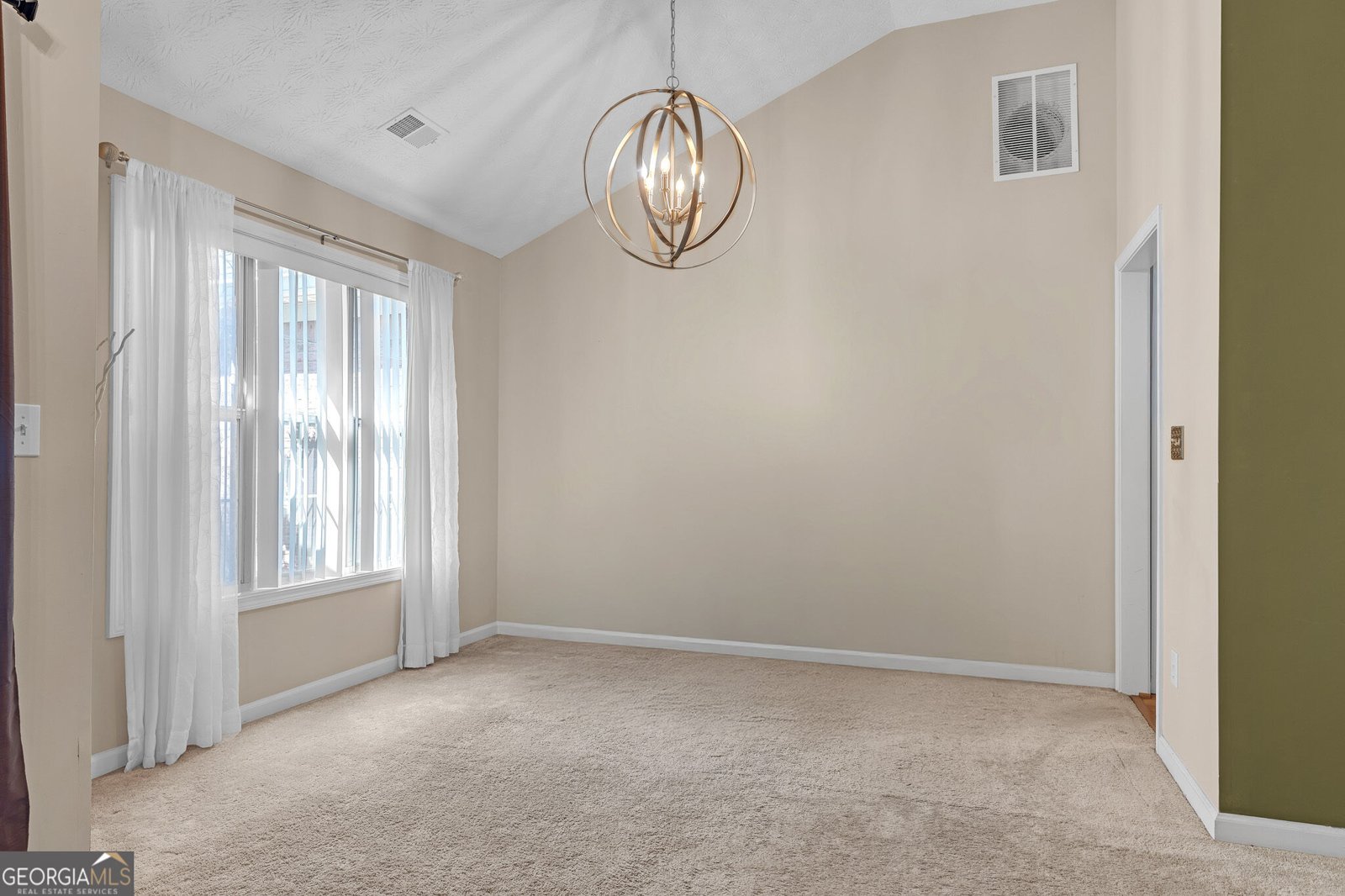 200 Syracuse Lane Covington - Photo 9