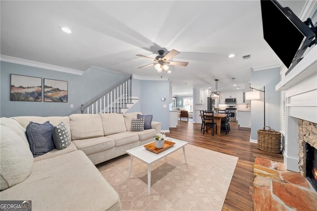 1005 Brentmoor Lane Kennesaw - Photo 11