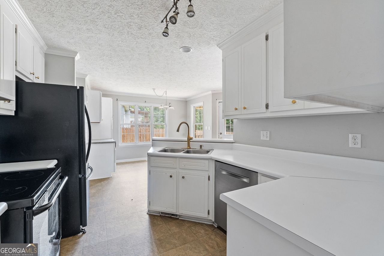 107 Oakwood Drive Harlem - Photo 6